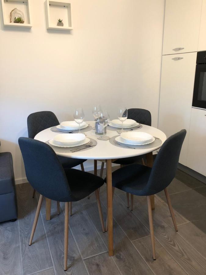 Appartamento Apartman Ana Zara Esterno foto