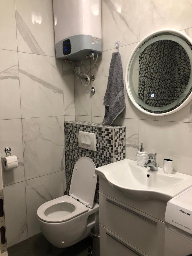 Appartamento Apartman Ana Zara Esterno foto