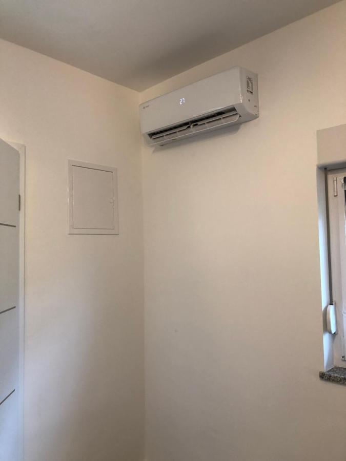 Appartamento Apartman Ana Zara Esterno foto